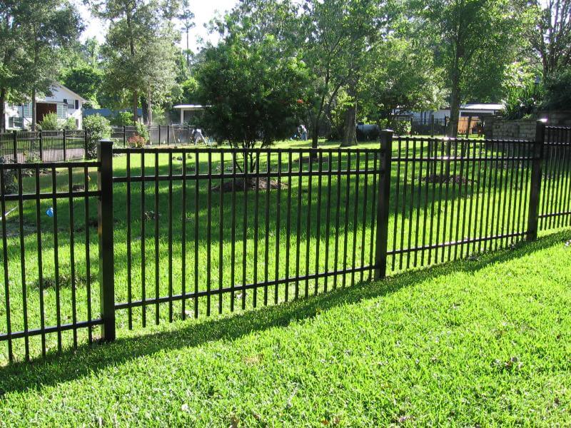 Benefits of Installing an Aluminum Fence in Taylor, TX 